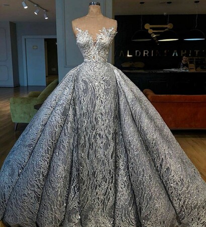 silver dress, silver and dresses