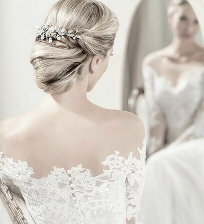 hair, gown and princess. roses