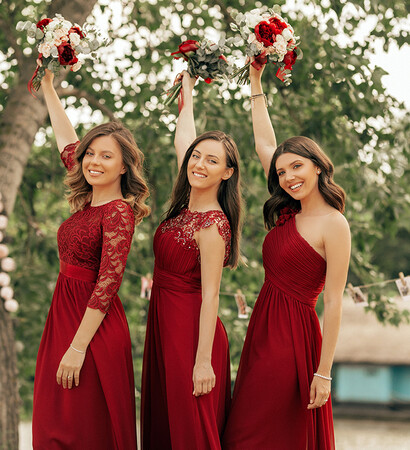 wedding photography, fashion blogger and flower bouquets
