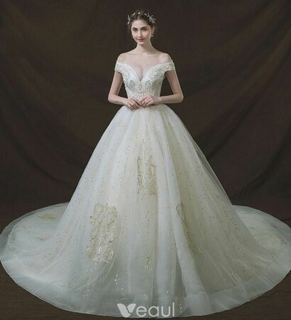 bride, bridal gown and girl