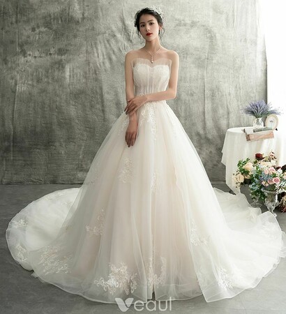bridal, elegant wedding dress and sweetheart wedding dress