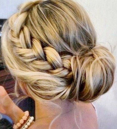 upstyle, hairstyle and updo