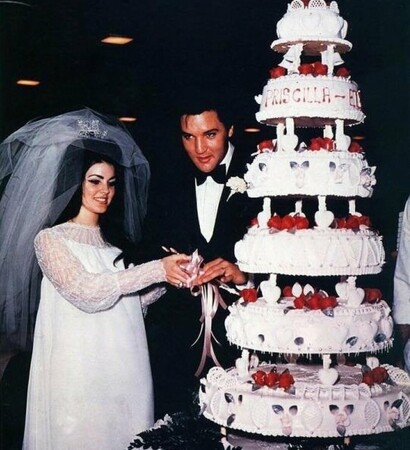 cake, vintage and elvis