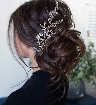 fashion, flowers and wedding hair