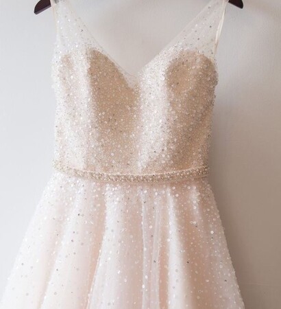 look, white and dress