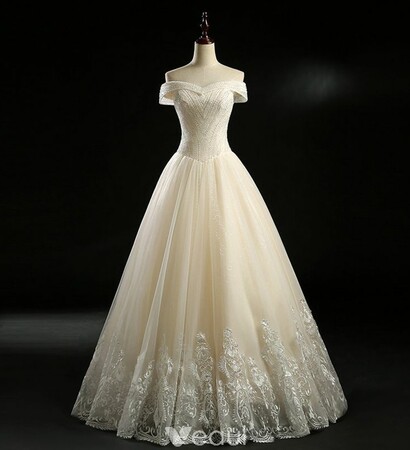 tulle wedding gown, 2018 and lace