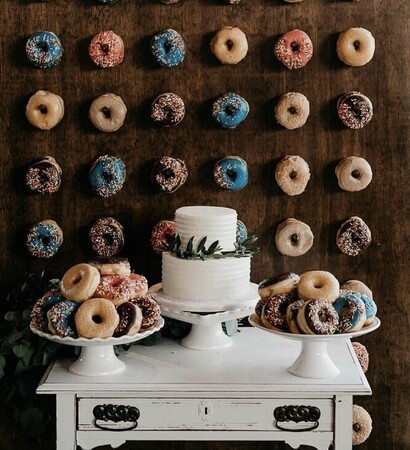 donuts, doughnut and wedding cake