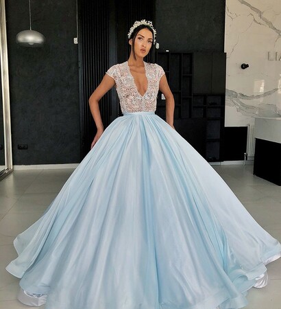 Queen, dress and princess