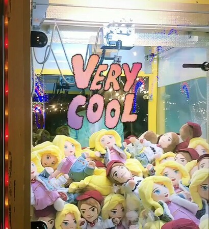 dolls and en