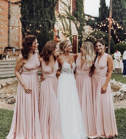 girls, friends and goals
