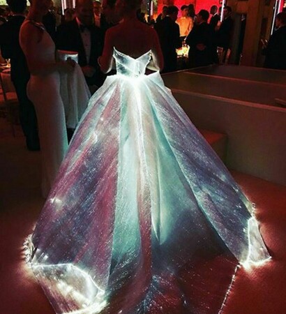 weddings, neon and dress