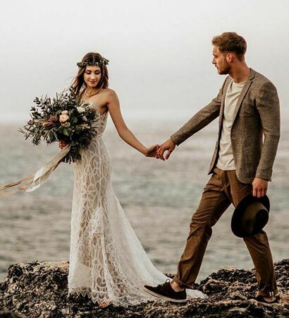 lovers, wedding dress and goal