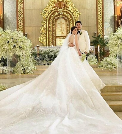 couple, weddingdress and love