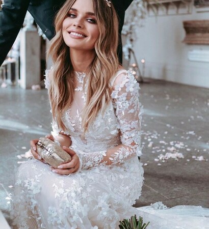 wedding dress and en