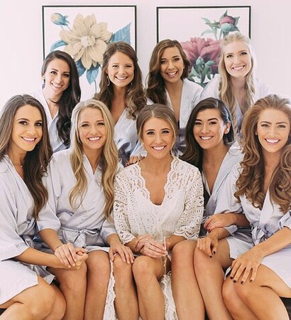 friends, weddingphotographer and bridesmaids