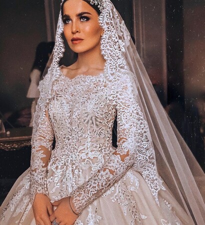 gorgeous, glamour and bride