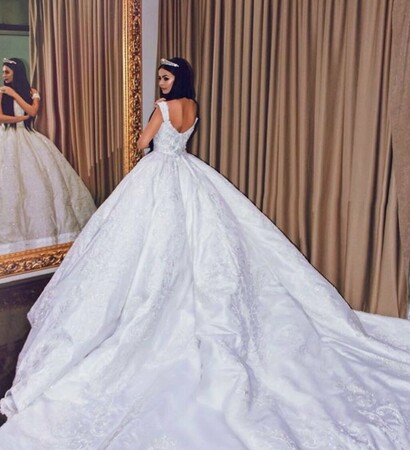 bride, glamour and luxury