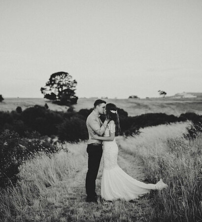 groom, bride and love