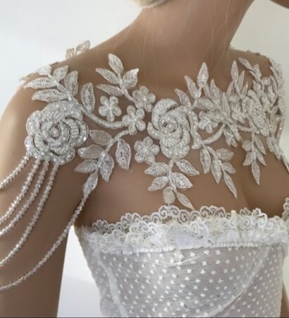 all white, lace and jewlery