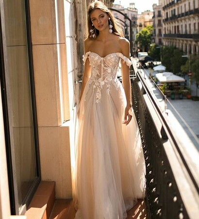 berta, gown and haute couture