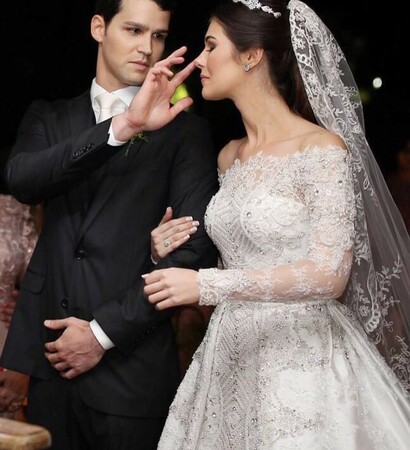 crown, love and new