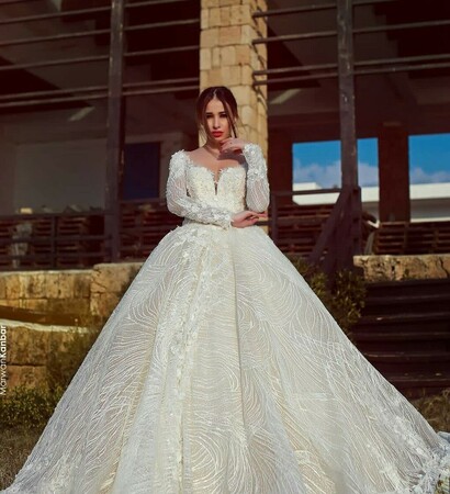 bride, Versace and hair