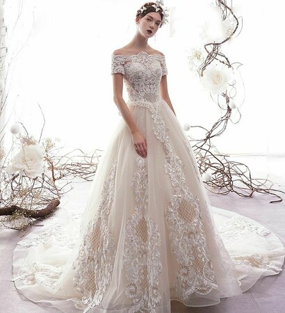 wedding dresses 2019, pierced wedding dress and bride
