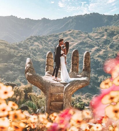 love, flowers and couple