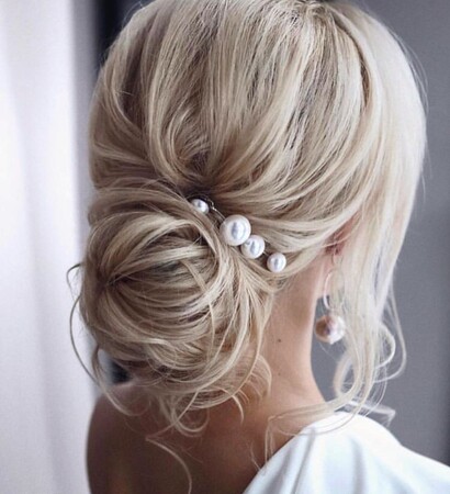 pearl, hair and clips