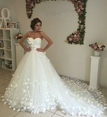 amazing dress, long dress and dress