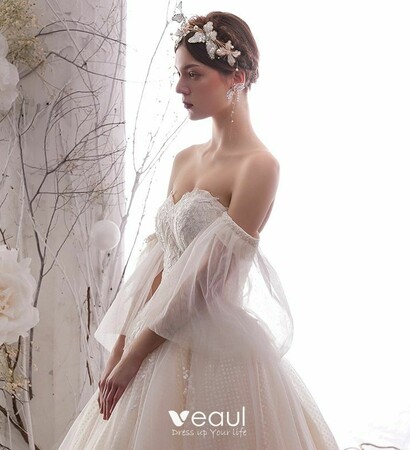 bride, bridal gown and wedding dress 2019