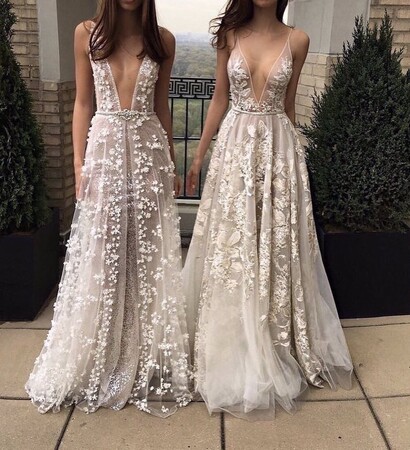 Blanc, engagement and dress