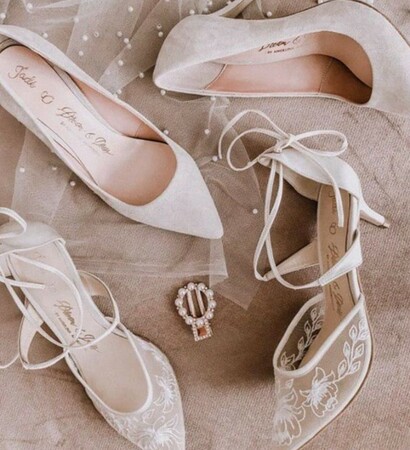 bride, shoes and bridal