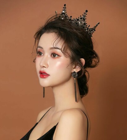 earrings, tiara and bridal jewelry