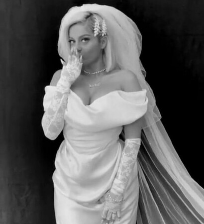 goal, bebe rexha and dress