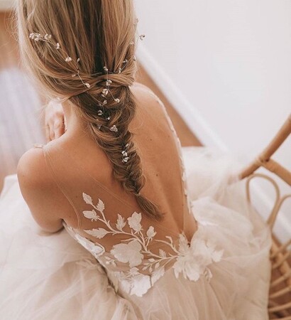 bridal hair, wedding hairstyle and wedding hair