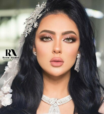 makeup, bridal and nudemakeup