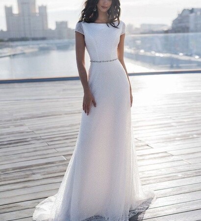 bride, white and chic