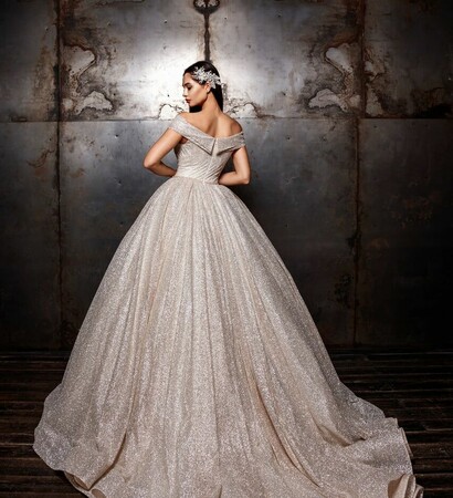 gown, fashion and glamour