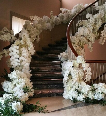 wedding vibe, staircase and flowers