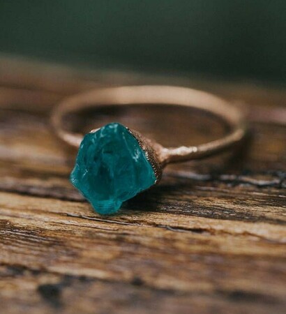 apatite, ring and blue
