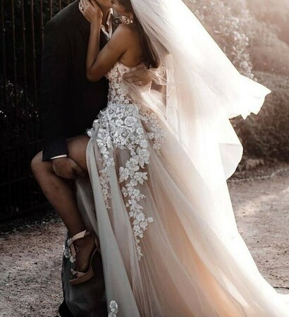 dress, chic and style