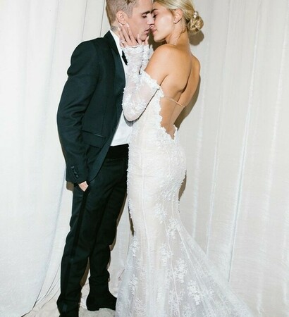 wedding dress, justin bieber and wife and husband