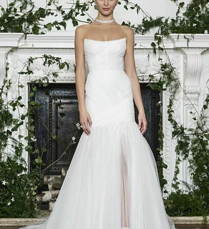 wedding dress, Monique Lhuillier and party