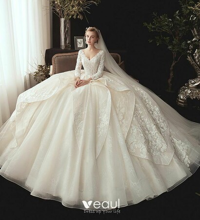 bridal, tulle wedding gown and bride