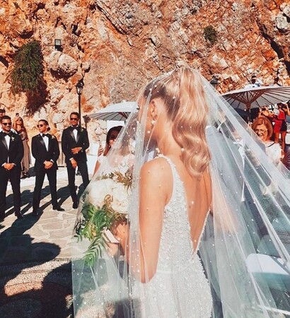bride, Couture and bridesmaids