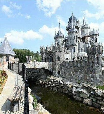 pretty, castles and fantasy