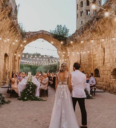 wedding cake, wedding dress and bride