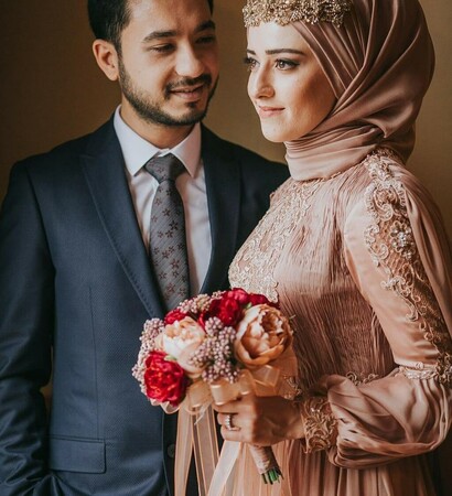 couple, love and flower