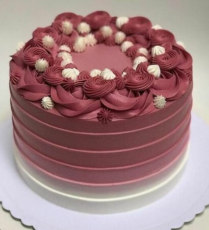 cakes, flowers and icing